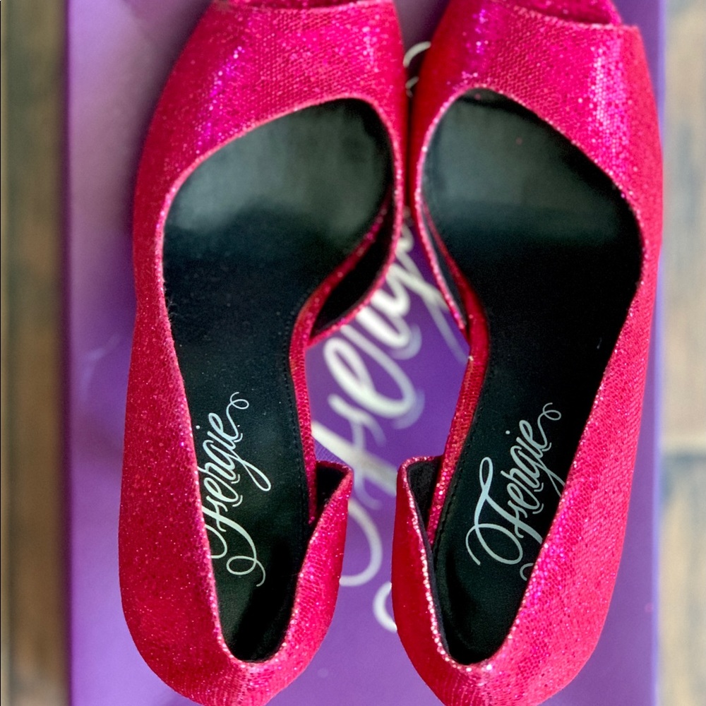 Fergie Metalic Pink Peep Toe Pumps - Picture 2 of 6